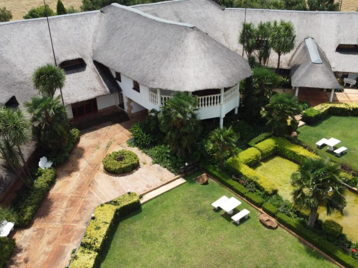Lyon Paradise Potchefstroom Exterior photo
