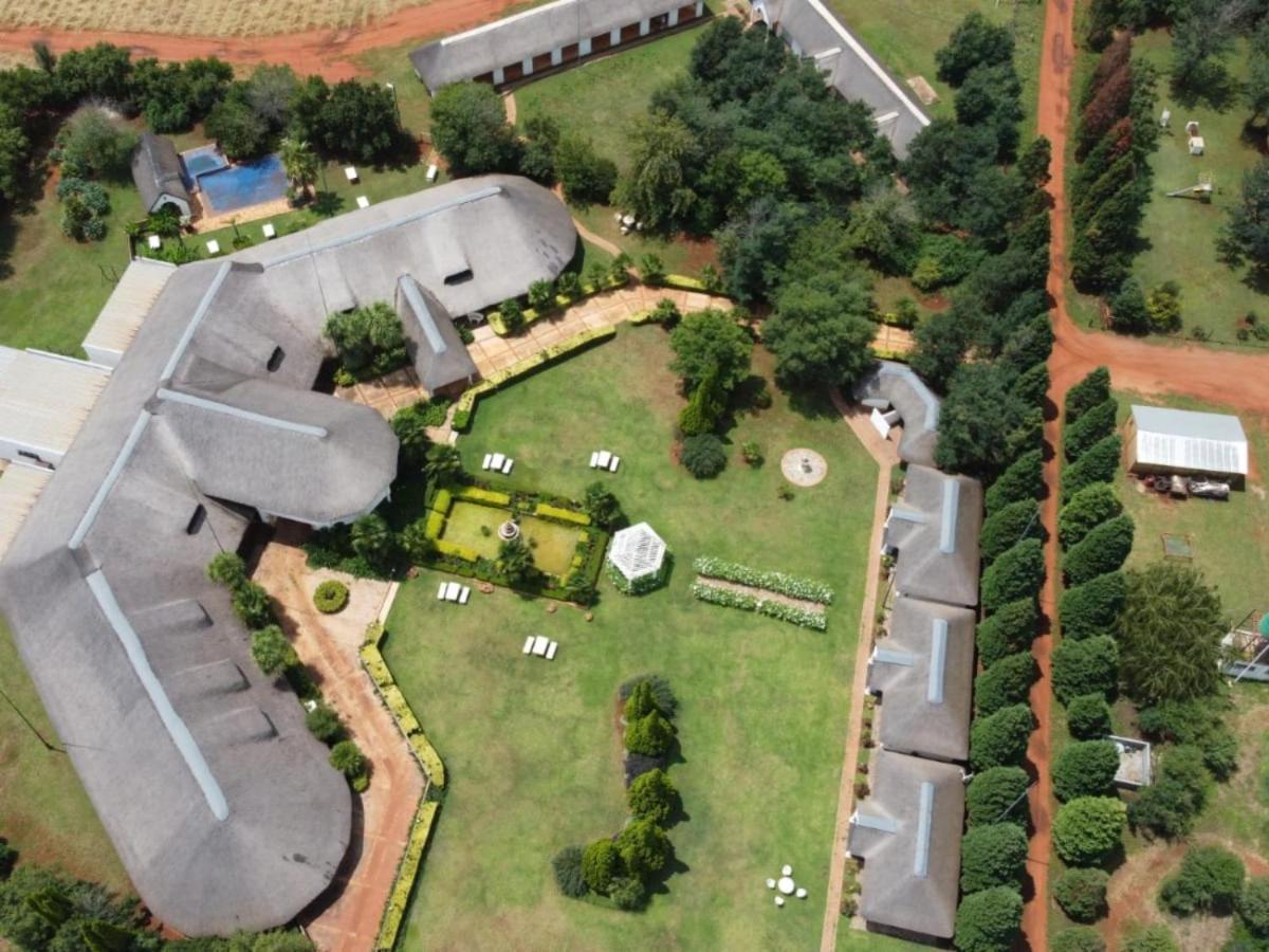 Lyon Paradise Potchefstroom Exterior photo